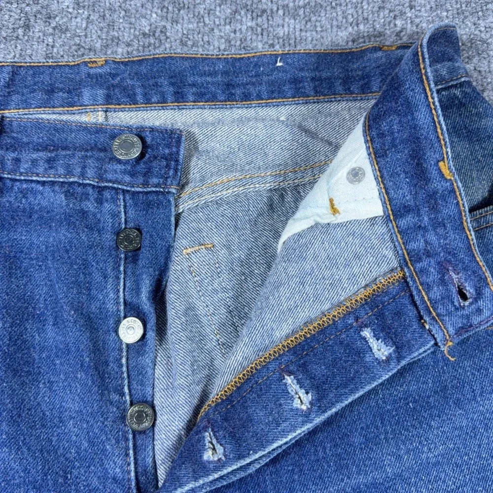 Vintage Levis 501 Mens Button Fly Blue Denim Jeans 36x34 Made in USA